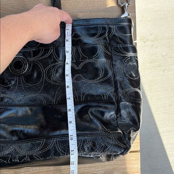 Coach Signature stitched Black patient leather diaper Bag purse laptop carrier - Picture 4 of 16